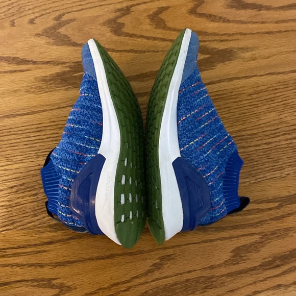 NWOT Adidas Rapidarun Sneakers - Picture 5 of 9